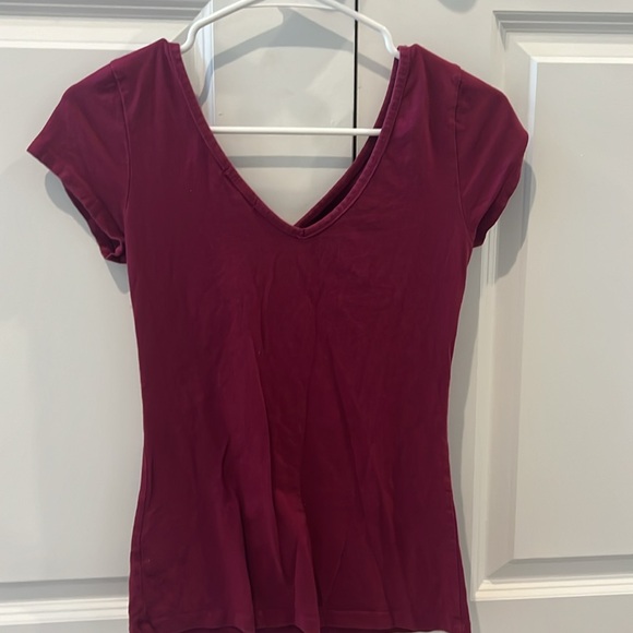 Burgundy v neck shirt - Picture 5 of 5